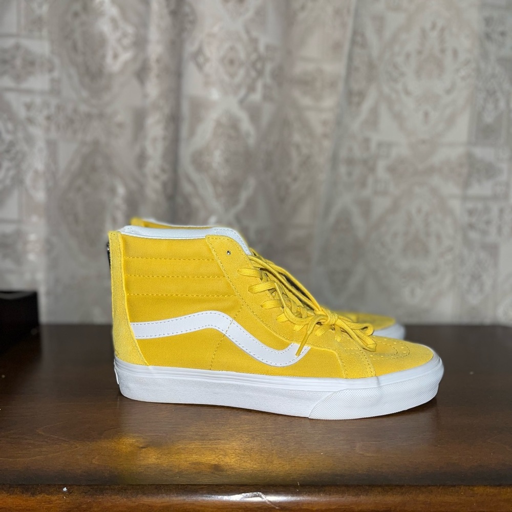 Vans shoes for women